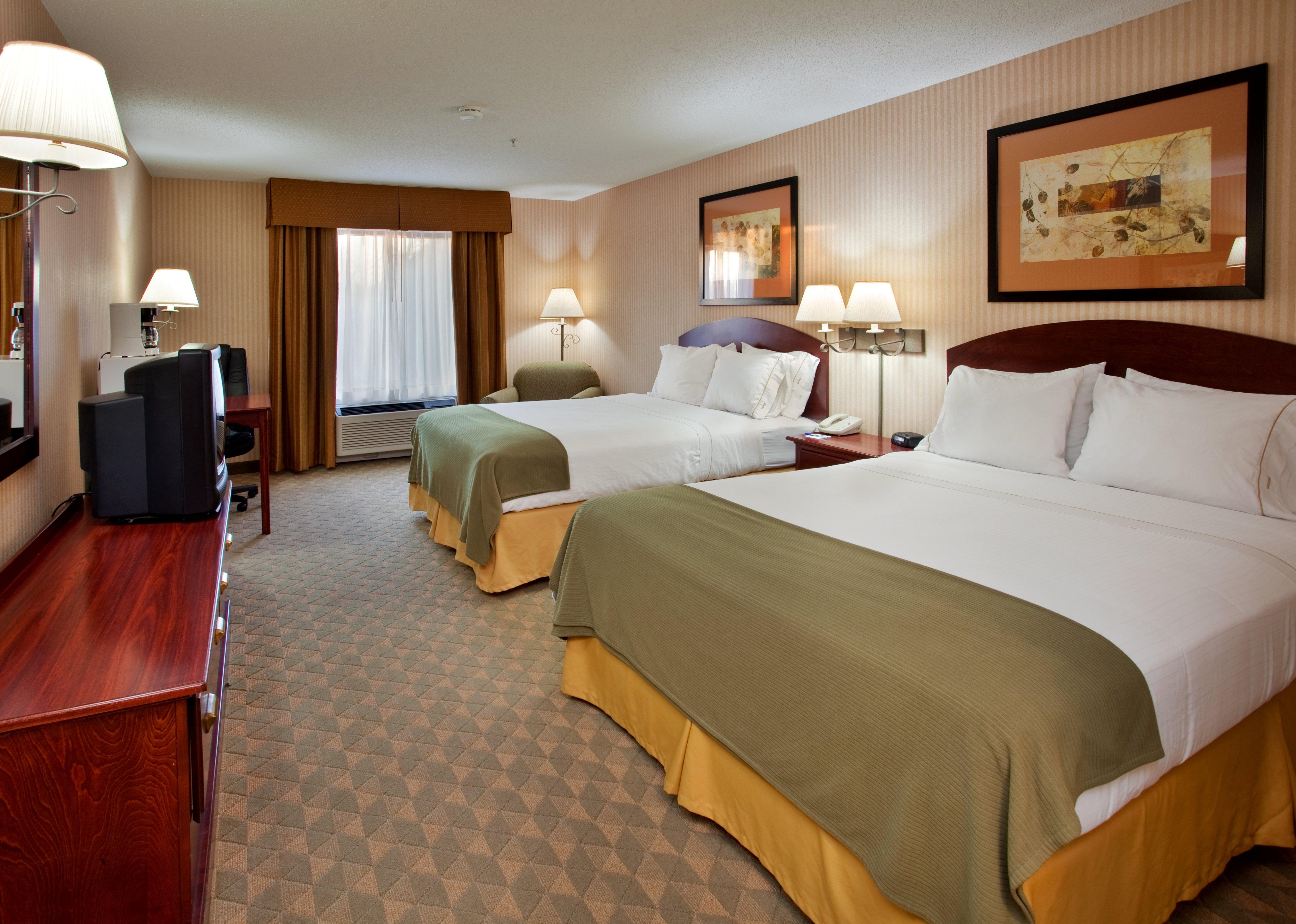 Spark By Hilton Lansing Экстерьер фото